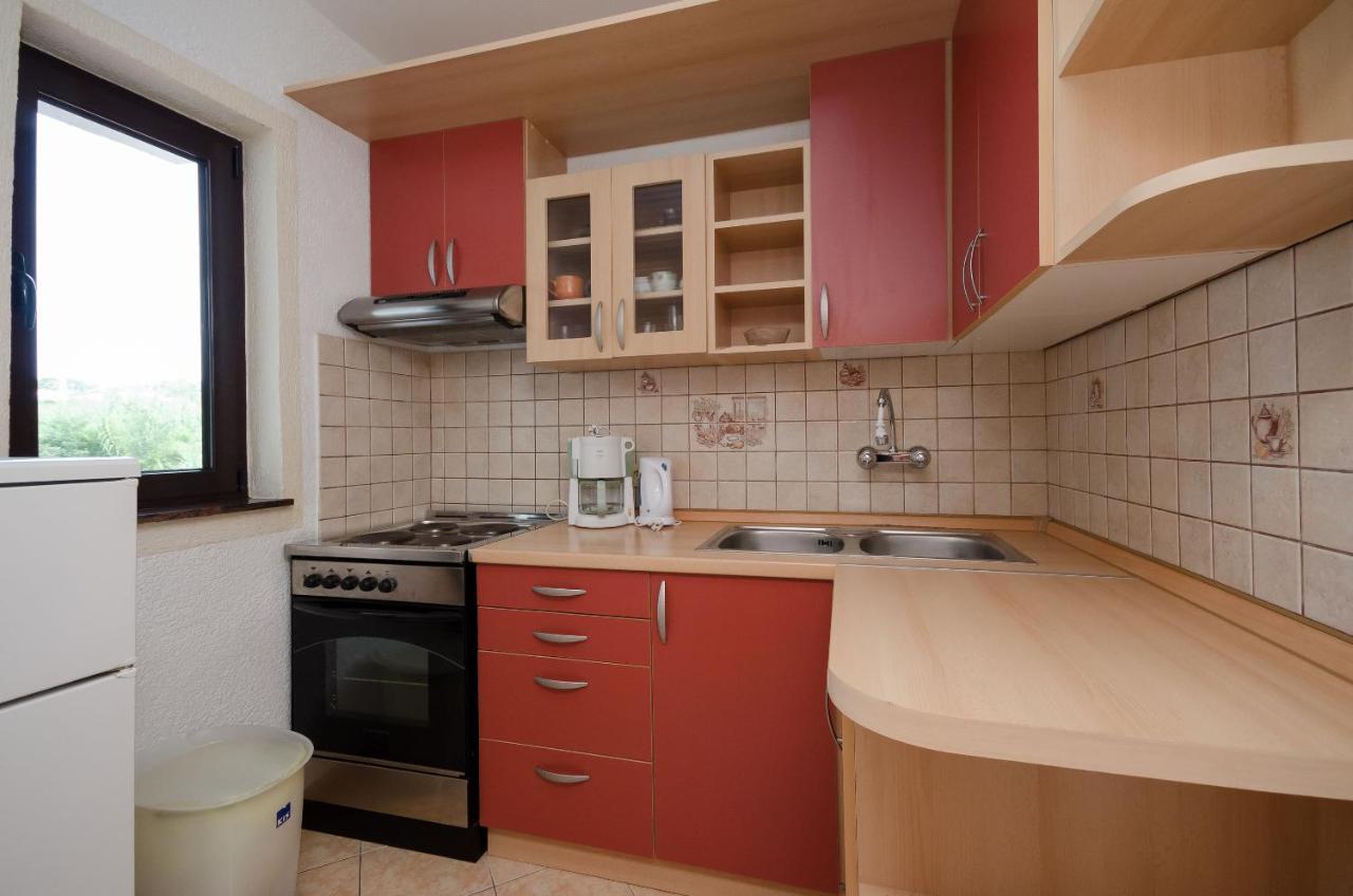 Apartments Helena Lopar Luaran gambar