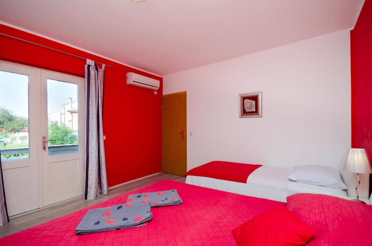 Apartments Helena Lopar Luaran gambar